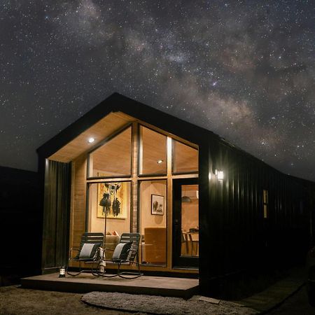 איילנד פארק Yellowstone Peaks Hotel מראה חיצוני תמונה